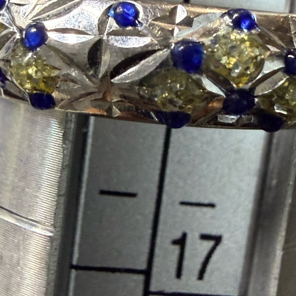 (Missing stone) 14k White Gold Women's band - Picture 5 of 7